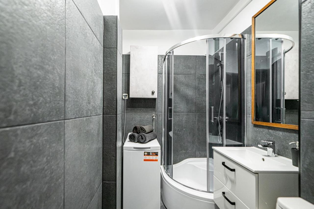 Niceone Apartment Number 5 - W Samym Centrum! Wroclaw Dış mekan fotoğraf
